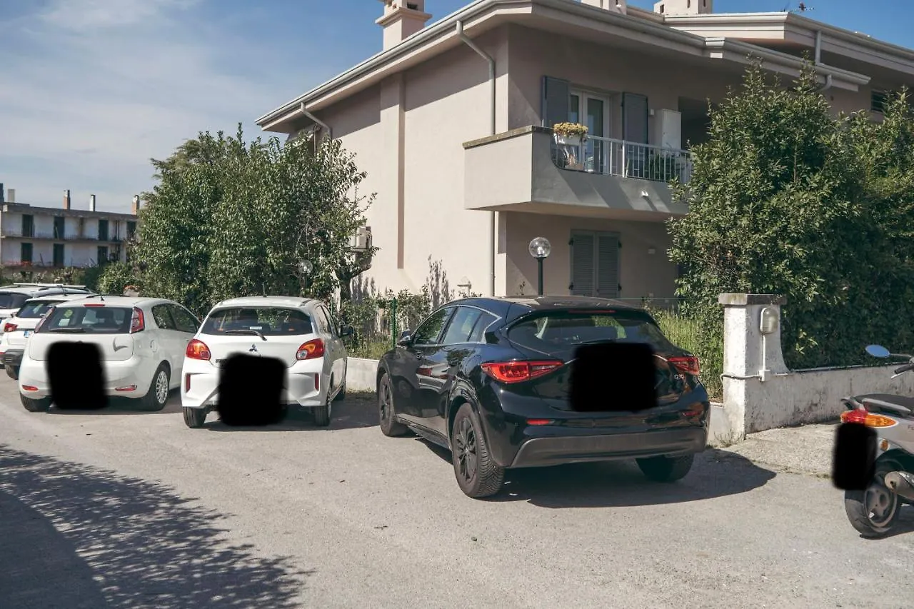 Mansarda Maxi House Desenzano Apartment Desenzano del Garda Italy