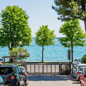 Apartment Marialuisa's - Le Rive Del, Desenzano del Garda
