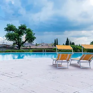 Oleandro - Featuring A Private Garden And Access To 5 Pools Apartament