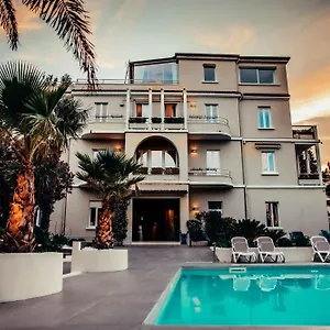 3* Hotell Benaco