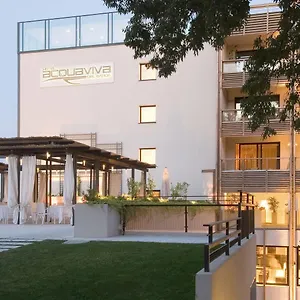 4* Hotel Acquaviva Del Garda